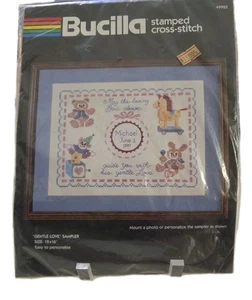 Bucilla Gentle Love Sampler per bambino kit punto croce timbrato 49922 12" x 11" - Foto 1 di 5