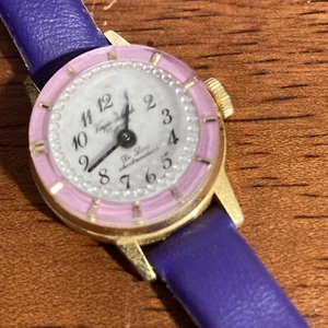 Virgin Islands Womans Watch Swiss Made 22mm Gold Tone 17 Jewels Manual Wind - Picture 1 of 6