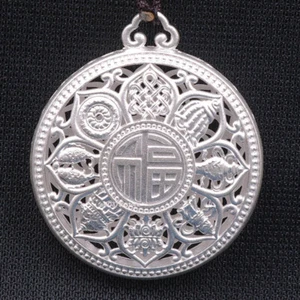 Brújula de ocho tesoros de plata fina pura 999 para mujer y hombre colgante 1,38 pulgadas L/8,1 g - Imagen 1 de 6