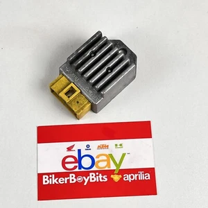 ♻️ GILERA RCR 50 GENUINO - RECTIFICADOR REGULADOR - reg rect ♻️ D50B - Imagen 1 de 4
