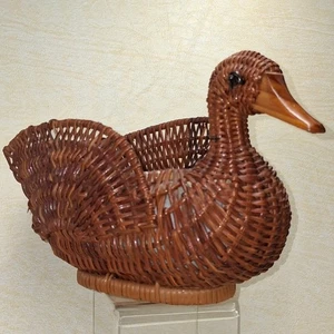 Weidenkorb Ente/Gänse Vintage Avon nicht mehr produziert 6 Zoll hoch x 5 Zoll breit x 8 Zoll lang Pflanze Schmuck EUC - Bild 1 von 14