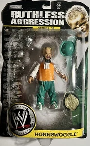 2008 Jakks WWE Ruthless Aggression Hornswoggle Serie 35 Figur mit Hut & Gürtel - Bild 1 von 2