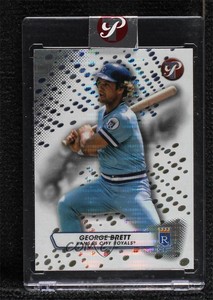 2023 Topps Pristine Pristine Pulsar Refractor George Brett #7 HOF