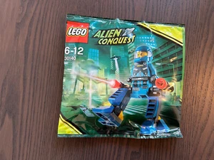 Lego 30140 Alien Conquest ADU Walker Polybag NEW 2011 RETIRED - Picture 1 of 2