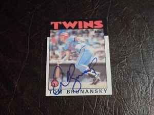 TOM BRUNANSKY HANDSIGNIERTE 1986 TOPPS TWINS KARTE MIT COA #565 - Bild 1 von 1