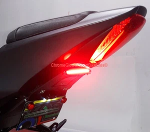 GSX-R1000 2017-2024 Fender Eliminator w/ Red LED Turn Signal Light Bar - Smoked - Picture 1 of 5