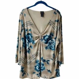 INC INTERNATIONAL CONCEPTS Womans Top SIZE 2X Blue Roses V-Neck 3/4” Sleeves NEW - Picture 1 of 9