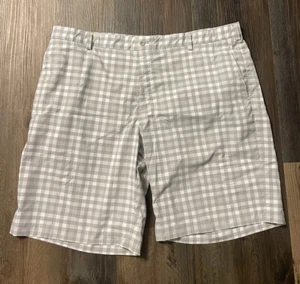 Nike Dri-Fit Gray/White  Golf Shorts Size 42  Great Condition - Picture 1 of 4