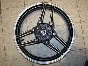 HONDA VF 750 S - RC 07 - 1982 - JANTE ROUE AVANT - Imagen 1 de 1