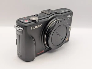 Panasonic Lumix DMC-GF2 12mp MFT "no lens" - Picture 1 of 16