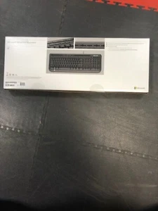 Microsoft 600 UK USB Keyboard black-NEW - Picture 1 of 2