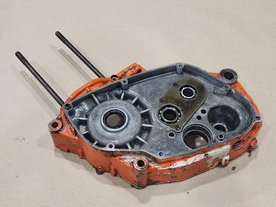 Can-Am 400 MX-6 1980 lado izquierdo cárter motor medio extremo inferior Foto 1 de 4