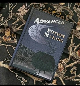 Harry Potter Fan Schulbuch Advanced Potion Making Replika Buch HalbblutPrinz NEU - Bild 1 von 6