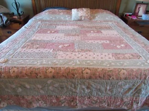 JC PENNEY HOME MATRIMONIAL PATCHWORK EMBROIDERY CROCHET BEADS PUFFS QUILT PILLOW - Picture 1 of 24