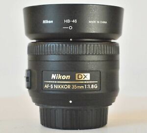 Nikon 35mm f1.8 AF-S DX lens 