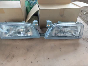TOYOTA COROlLA AE100 HEADLIGHT SET PAIR FRONT - Picture 1 of 6