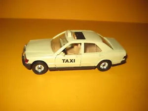Corgi Toys - #388 - Mercedes-Benz 190 E Taxi - Foto 1 di 6
