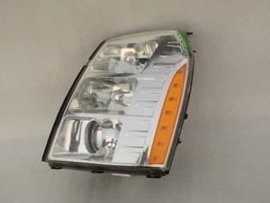 2007-2014 Cadillac Escalade LEFT Driver OEM Genuine Xenon HID Headlight Lamp - Picture 1 of 17