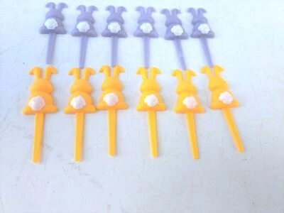 12 juegos surtidos de decoraciones para magdalenas de pastel de conejo cola de algodón Foto 1 de 4