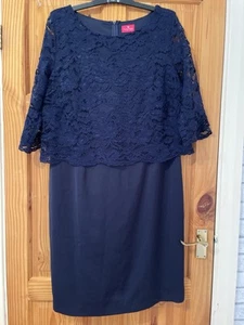 BNWT NAVY BLUE 3/4 SLEEVES PLAIN AND LACE LOOK STRAIGHT LINED DRESS UK 20 - Picture 1 of 9