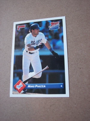 1993 Donruss baseball Mike Piazza rated Rookie card #209 NM or better - Image 1 of 2