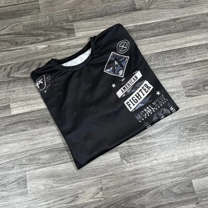 American Fighter Grafik Rundhals Kurzarm Schwarz T-Shirt Herren Gr. XL - Bild 1 von 6