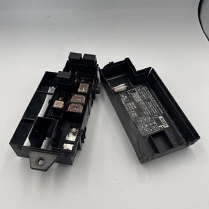 Subaru Impreza WRX 2002-05 OEM motor caja de fusibles principal bloque 82231FE000 - Imagen 1 de 10