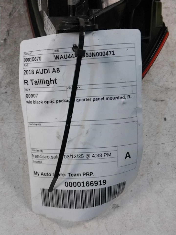Luz trasera de pasajero con paquete óptico negro para AUDI A8 501585 17-18 Foto 1 de 3