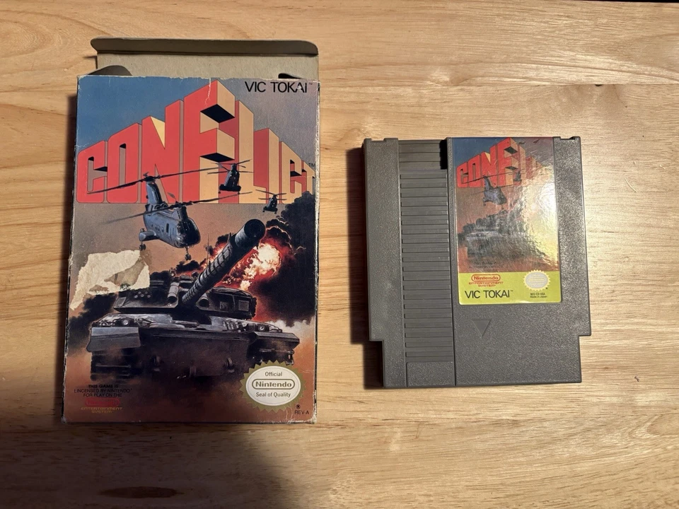 Sistema de entretenimento Nintendo Conflict Vic Tokai NES na caixa sem manual  - Imagem 1 de 2