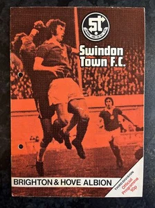 SWINDON TOWN F.C V BRIGHTON & HOVE ALBION - 29 NOV 1975 - Picture 1 of 2