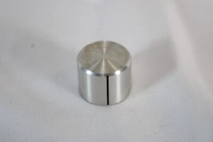 Vintage Marantz 2215 Stereo Receiver Knobs Volume Bass Treble Selector Balance - Picture 1 of 8