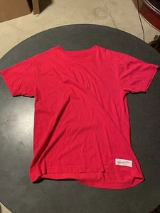 Mitchell and Ness Red Adult Medium Blank T-Shirt *GREAT CONDITION* - Picture 1 of 4