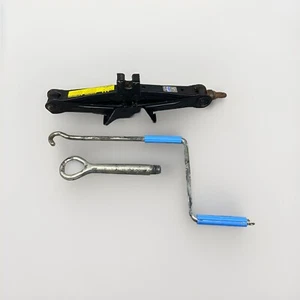2002 2003 2004 2005 2006 2007 2008 2009 2010 LEXUS SC430 SPARE TIRE JACK + TOOLS - Picture 1 of 4