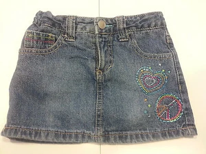 EUC Girls Size XS Denim Skort - Picture 1 of 2