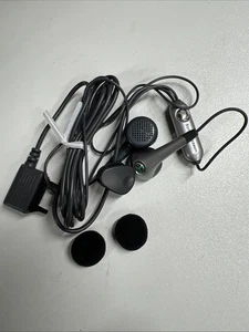 Genuine Sony Ericsson HPM-62 Headphones for K660i K750i K770i K800i K850i Silver - Picture 1 of 2
