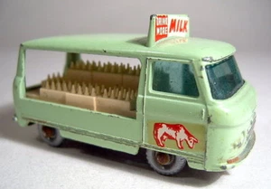 Matchbox RW 21C Commer Bottle Float "Kuh" auf der Tür silberne Räder - Picture 1 of 2