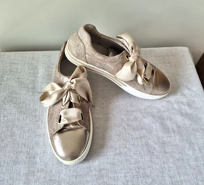 Gabor Size 10 Aus  (German 7½) EC leather comfort flats - image 1 of 4