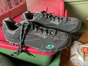 Giro Petra Womens Cycling Shoes - Picture 1 of 3