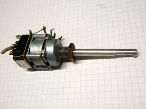Potentiometer Preh 500kΩ log mit 2-pol Drehschalter - 6mmAchse - sehr gut    #BT - Picture 1 of 4