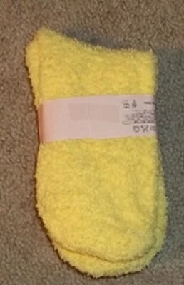 Novo 1 Par de Meias Fuzzy Fofas 11+ Cores Sólidas Você Escolhe Novo - Imagem 1 de 3