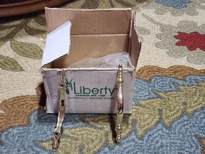 "Lote de (15) manija de puerta de gabinete Liberty de 3"" NUEVA EN FÁBRICA P50134 enchapada en latón" Foto 1 de 4