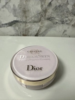 DIOR CAPTURE DREAM SKIN FRESH & PERFECT CUSHION 025- 0.5oz. - NOBOX SEE PICS - Image 1 of 3