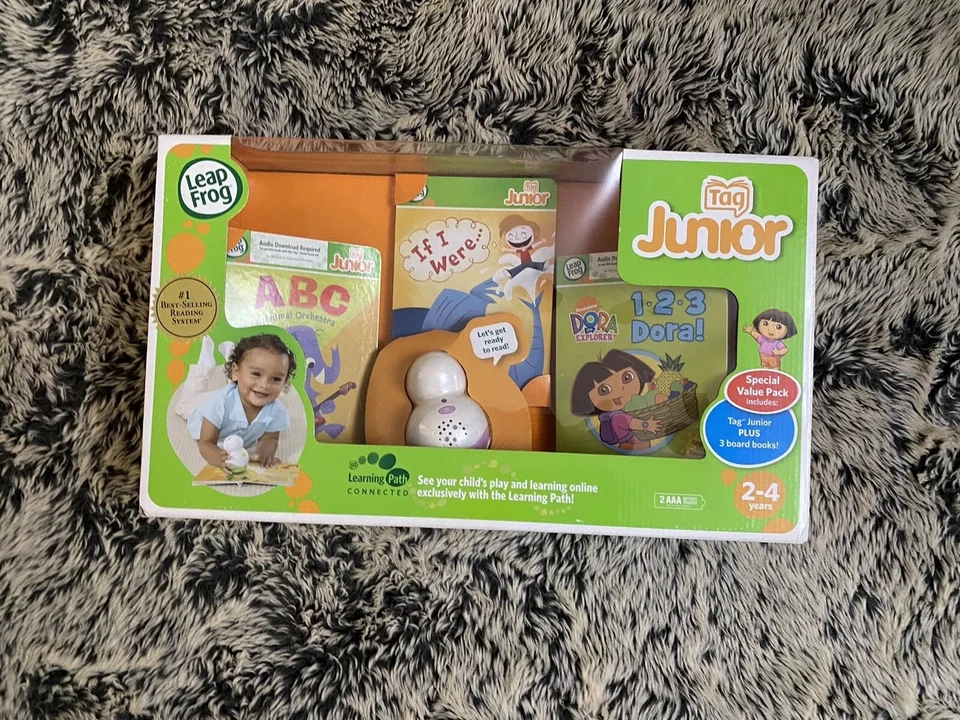 NEW LEAP FROG LEAPFROG TAG JR JUNIOR LEARNING SYSTEM DORA EXPLORER BOOK BUNDLE - Image 1 of 4
