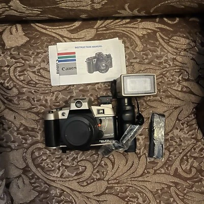 Photovision CAM 9600 Vintage Autofocus camera + Flash & case  - Image 1 of 4
