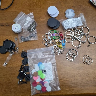 Suministros artesanales Fabricación de llaveros Hágalo usted mismo Joyería Coche Ventilación Clips Insignia Carretes Etiquetas de identificación Foto 1 de 4