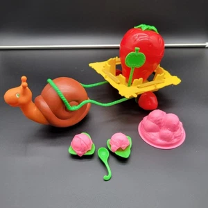 Set gioco carrello lumaca torta corta fragola vintage anni '80 - Foto 1 di 14