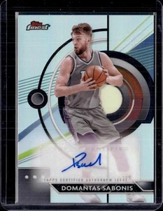 2023-24 Finest #FA-DSA Domantas Sabonis Finest Auto Refractors - Picture 1 of 2