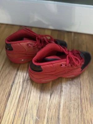 Reebok Question Talla Mediana 7 Juvenil Allen Iverson Corazón Sobre Hype FX4015 De Colección Foto 1 de 4