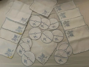 22 Vtg Madeira Linen Cocktail Napkins & Wine Glass Stem Coasters Blue on White - Picture 1 of 3