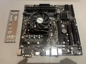 Pacchetto scheda madre, CPU e RAM GIGABYTE Gaming - AMD A10-7700k, 16 GB di RAM - Foto 1 di 5